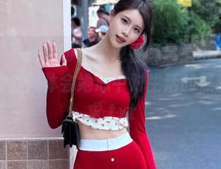 魅妍社 – 从不同角度观看杨晨晨sugar的日常写真，体会她心中对生活的热爱与追求.txt