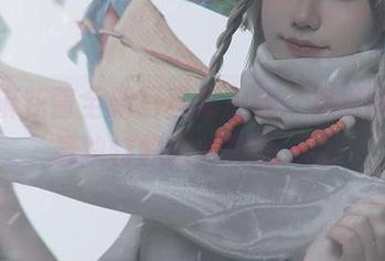 麻花麻花酱全新写真集上线：裤里丝，记录独特的自我表达.txt