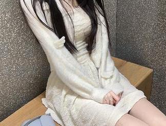 微密圈 – 在黎允熙baby的镜头下：嘉宾写真中的独特风景与照片.txt